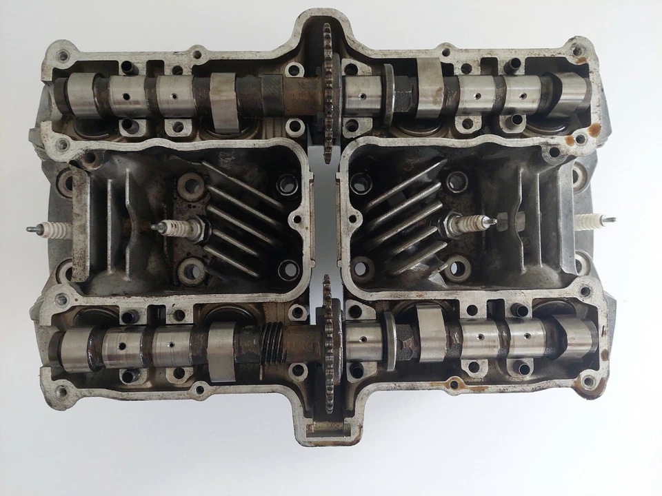 Yamaha XJ750 SECA 1982 culata con árboles de levas y válvulas Foto 3 de 4