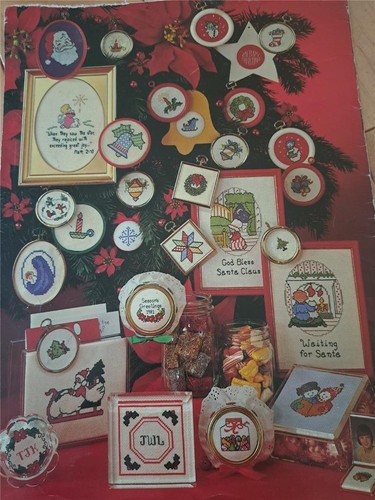 2 BOOKLETS CROSS STITCH CHRISTMAS PATTERNS BREAD CLOTHS JAR LIDS ORNAMENTS PICS - Picture 2 of 4
