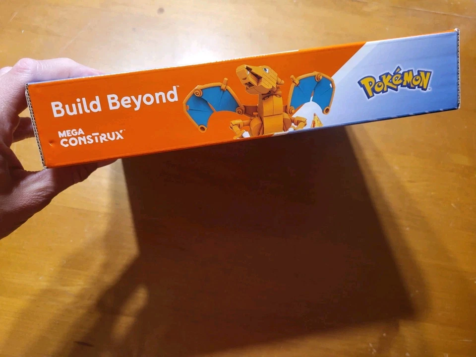 Mega Construx Pokemon Charizard DYR77 198 pieces Ages 8+ - Image 3 of 4