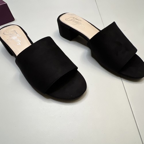 Fergie Womens Sandals 9M Jane Black Open Toe NIB - Picture 1 of 14