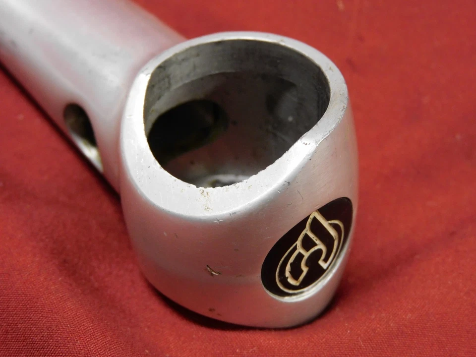PARA REPUESTOS Vintage Años 80 Cinelli 1R Vástago Plata 100 x 26,4 x 22,2 mm SIN TORNILLOS Foto 3 de 4