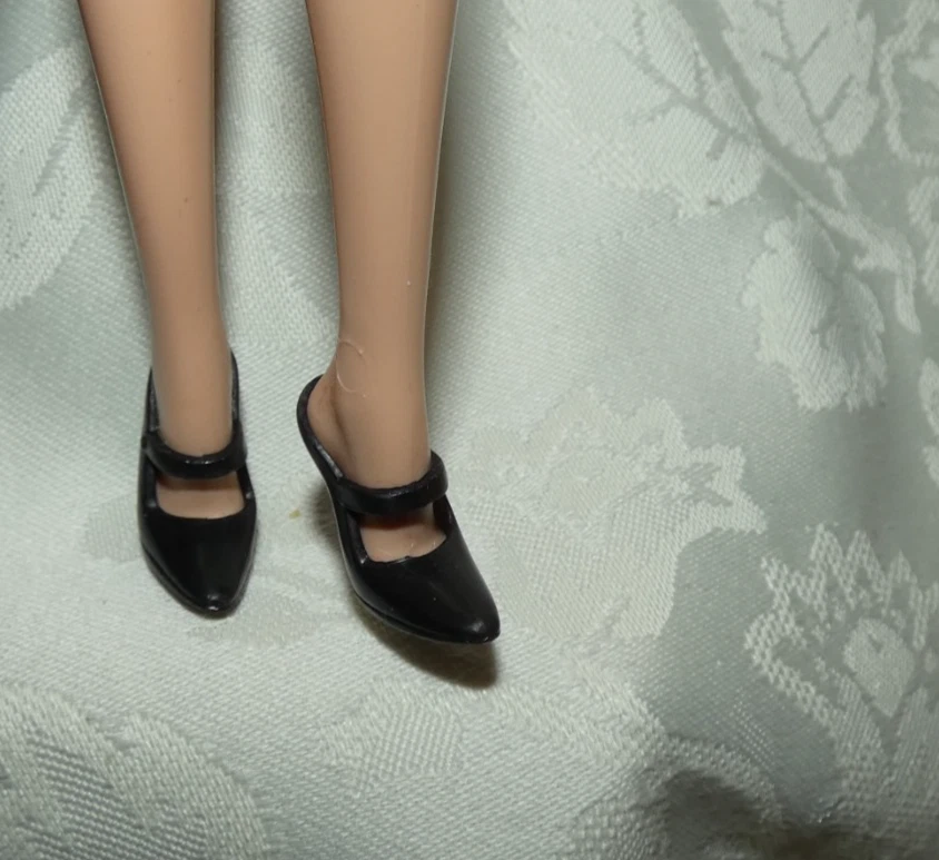 BARBIE SHOES -MODEL MUSE 2007 POINTED TOE HIGH HEEL MARY JANE PUMPS BLACK 4 DOLL - Image 4 of 4