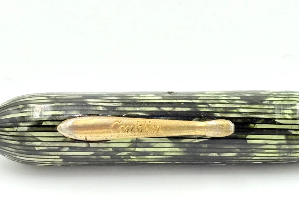 Pluma Estilográfica Conklin De Colección con Punta de Cojín 14k Plumín Colores Verde y Plata Foto 2 de 4