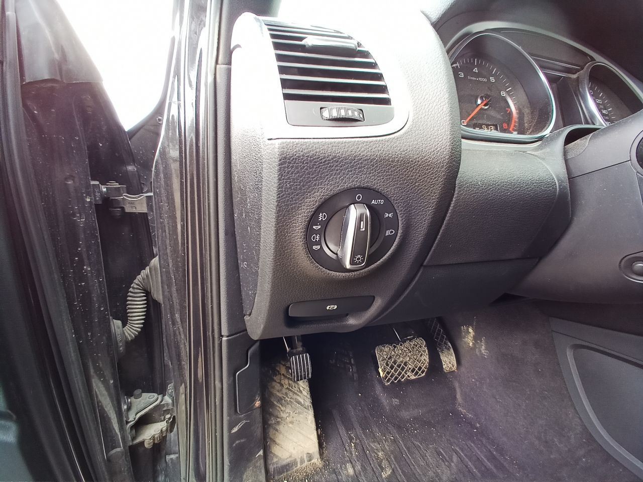 Coolant Reservoir Fits 08-15 AUDI R8 11906166