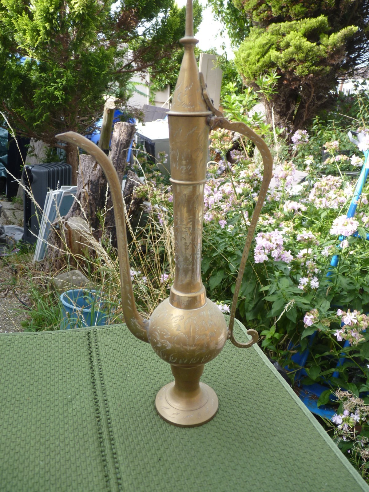 Picture 1 of 6