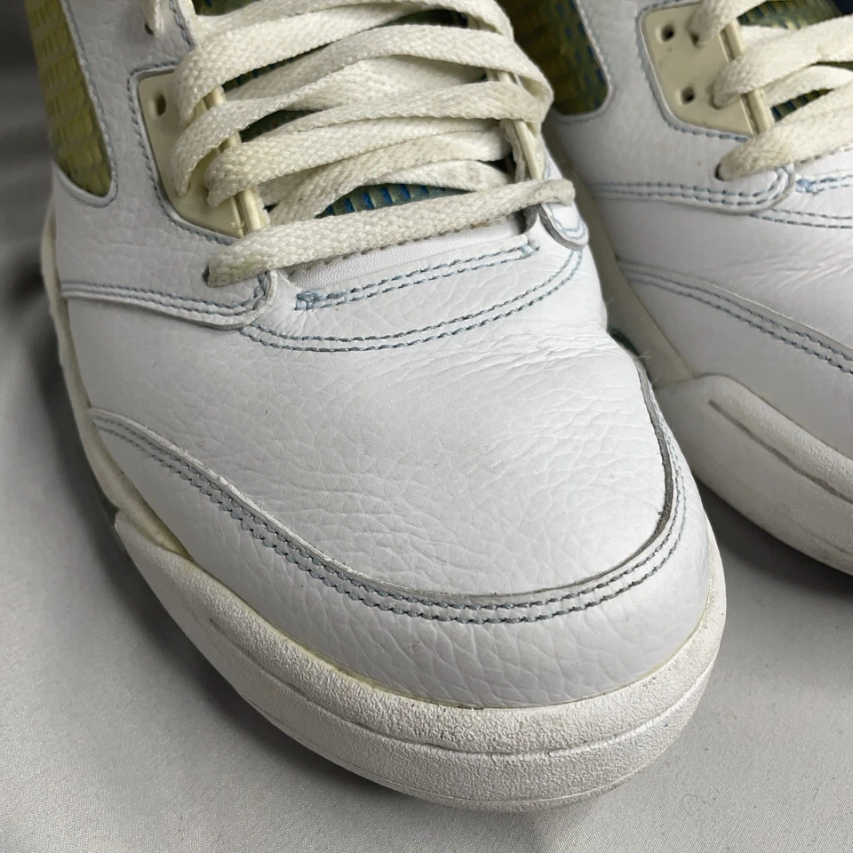 Air Jordan (W) 5 Retro Bajo 11 Azul Universitario 2006 Caja Original Como Está Suela Desmoronada Foto 4 de 4