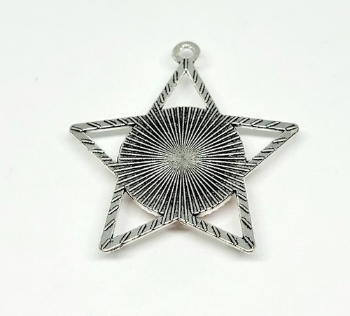New York Yankees Star Pendants - Picture 2 of 2