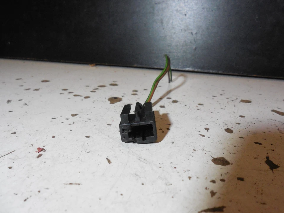 Electric Mirror Wiring Connector 1J0973332A 03-19 Audi A3 Volkswagen Beetle - Image 3 of 4