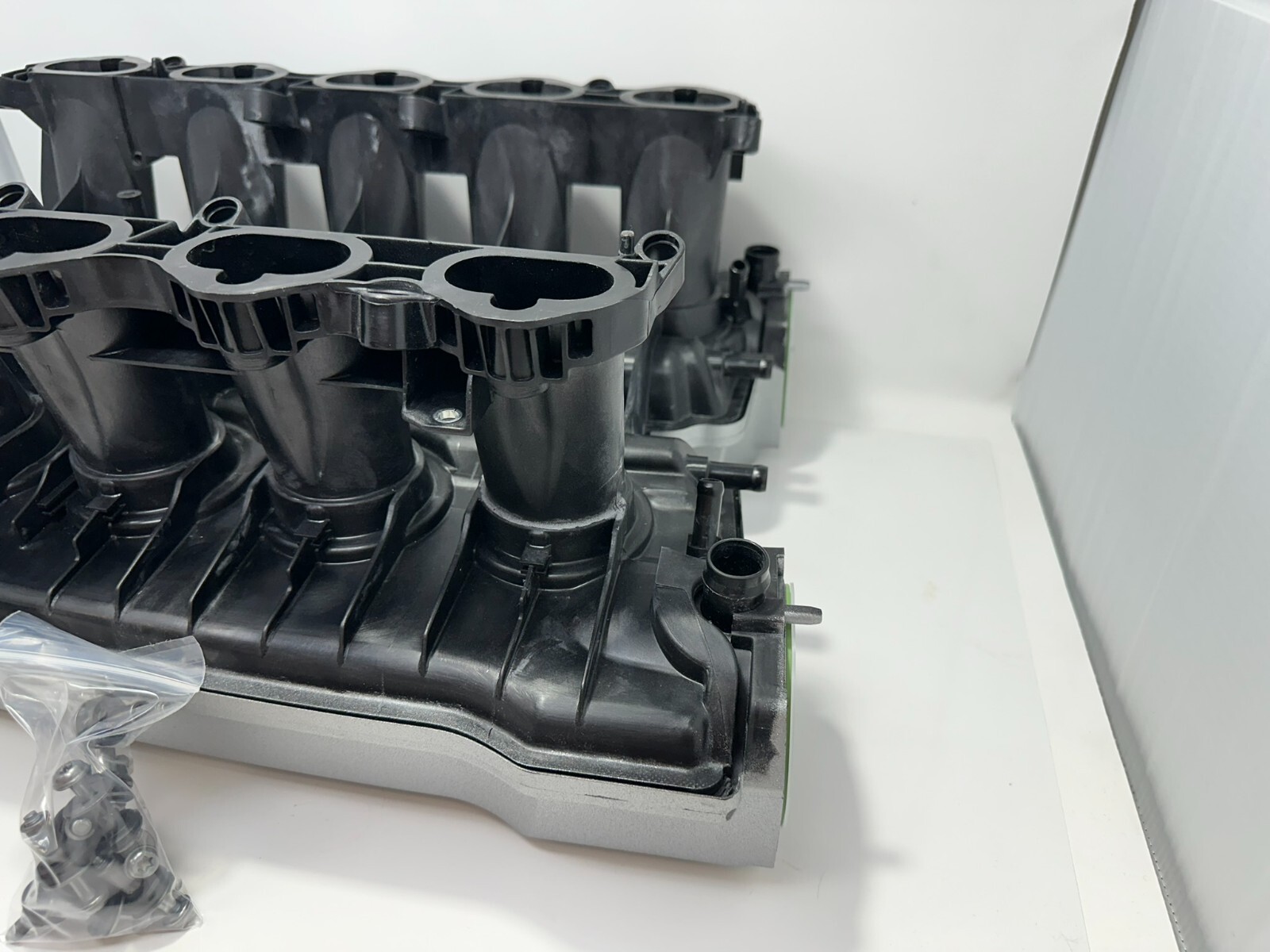 2020 15 16 17 18 20 21 22 23 Audi R8 5.2L V10 Intake Manifold - Bare New OEM