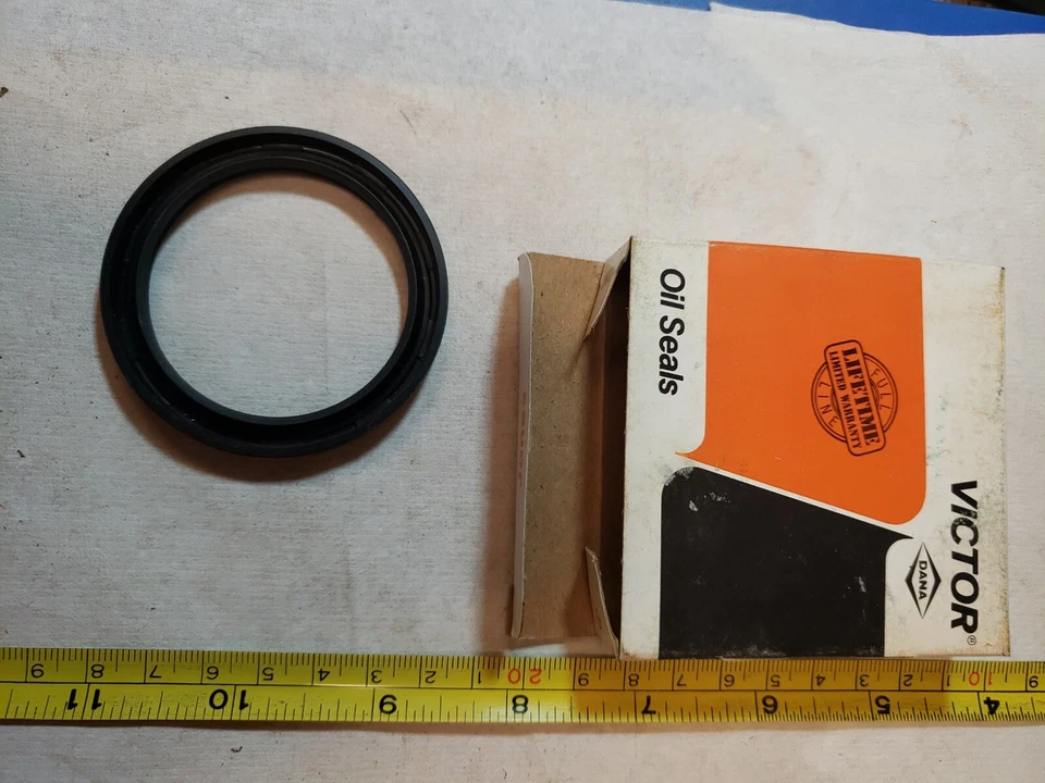 NOS Victor 46008 Oil Seal 1.937 x 2.509 x.285 New In The Box! F+S! - Image 3 of 3