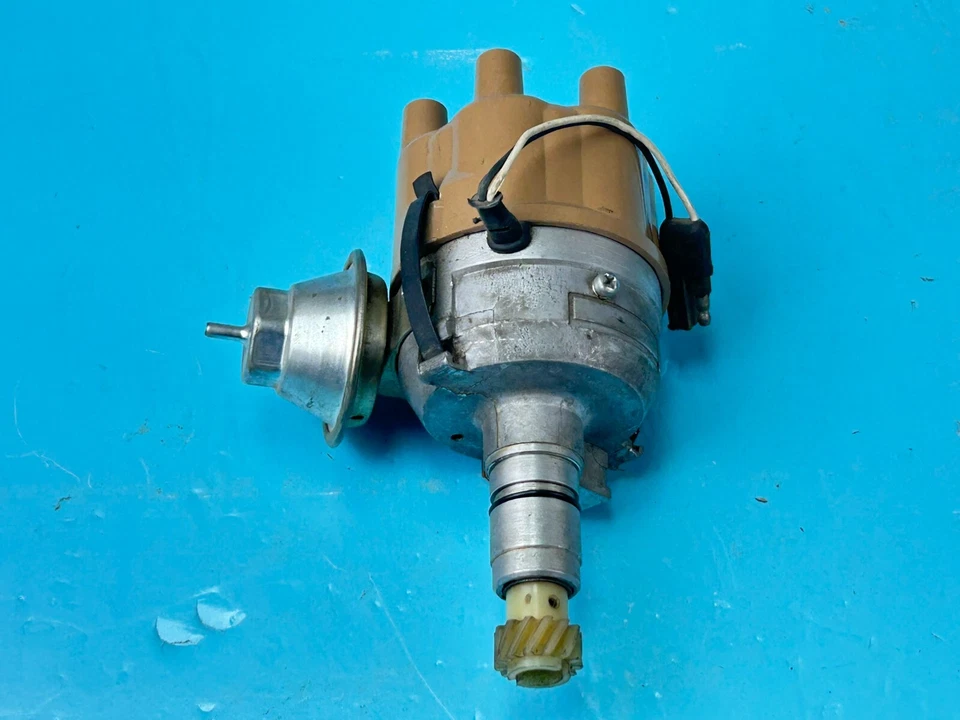 Dodge D100 D150 D200 D250 D300 Conjunto Distribuidor 3874929 Nuevo de Lote Antiguo Foto 3 de 4