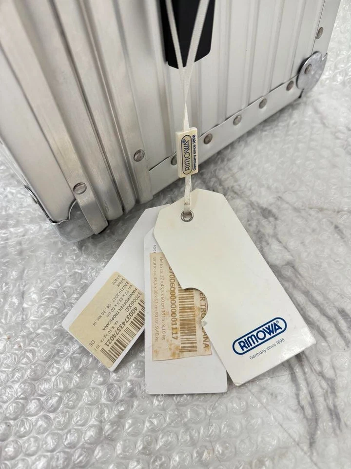 Rimowa Tropicana 39L Silver  Carry Case Suitcase New - Image 2 of 4