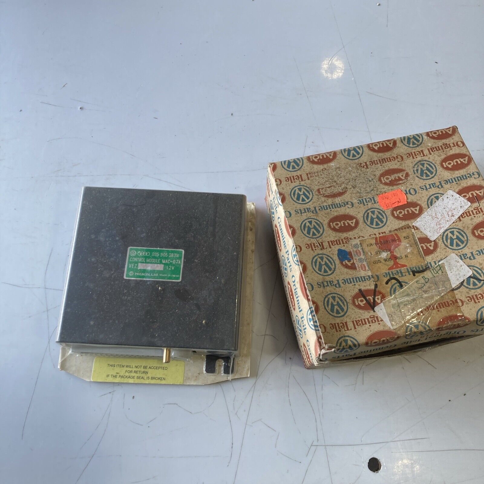 Foto 1 di 8