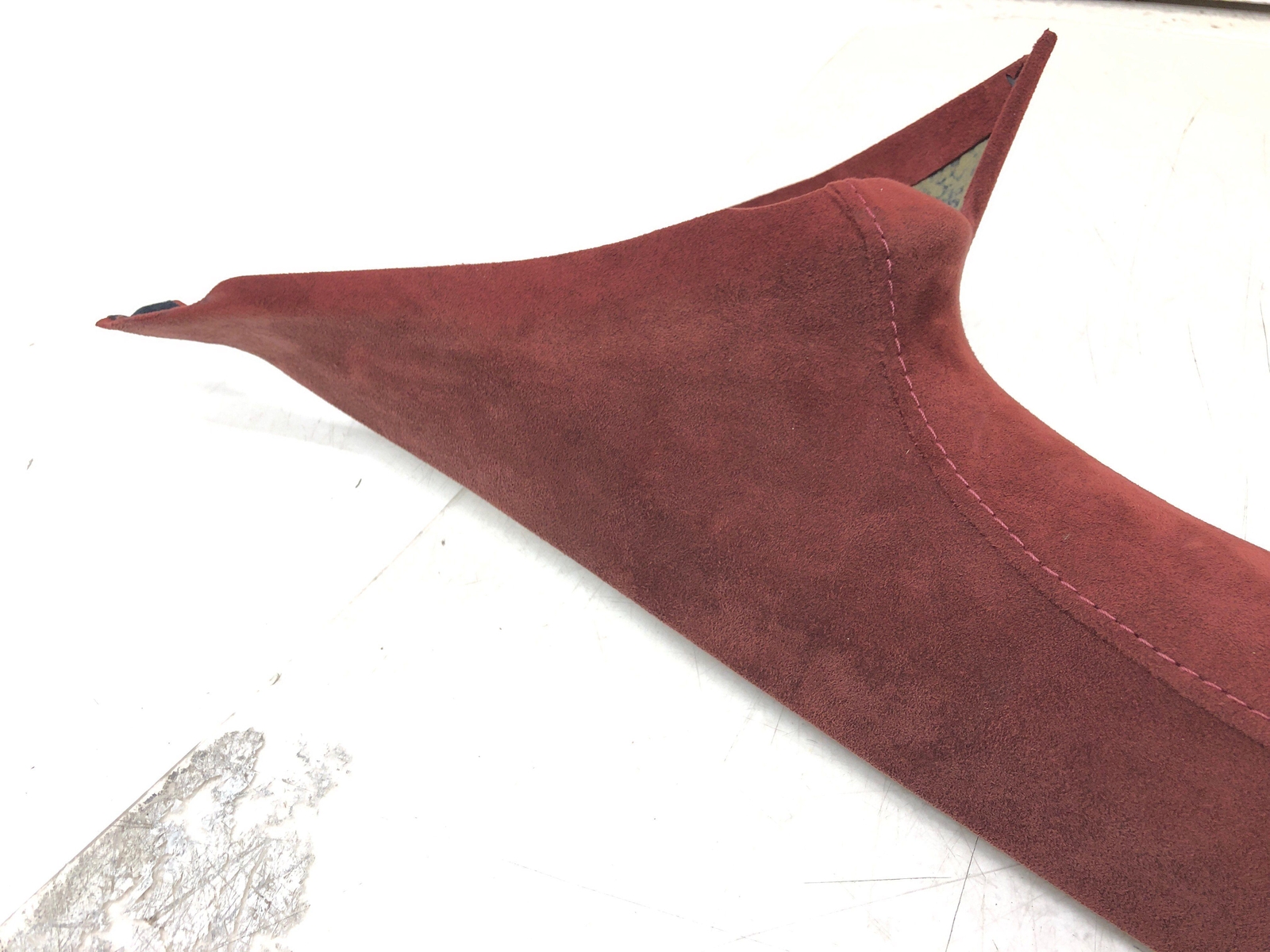2009 ASTON MARTIN VANTAGE FRONT LEFT WINDSHIELD A PILLAR TRIM 6G33-L03513 OEM