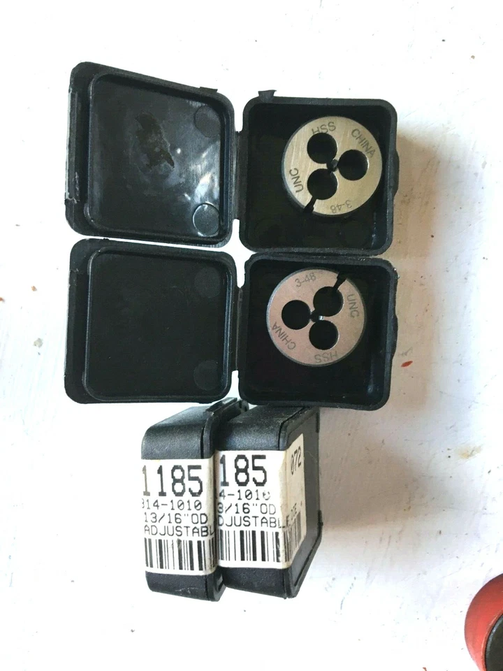 Lot of 44 Adjustable Round Threading Die 5/8, 9/16, 10-24, 10-32, New - Image 2 of 4