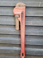 Works! Stanley 18 Inch Heavy Duty Pipe Wrench forged Red