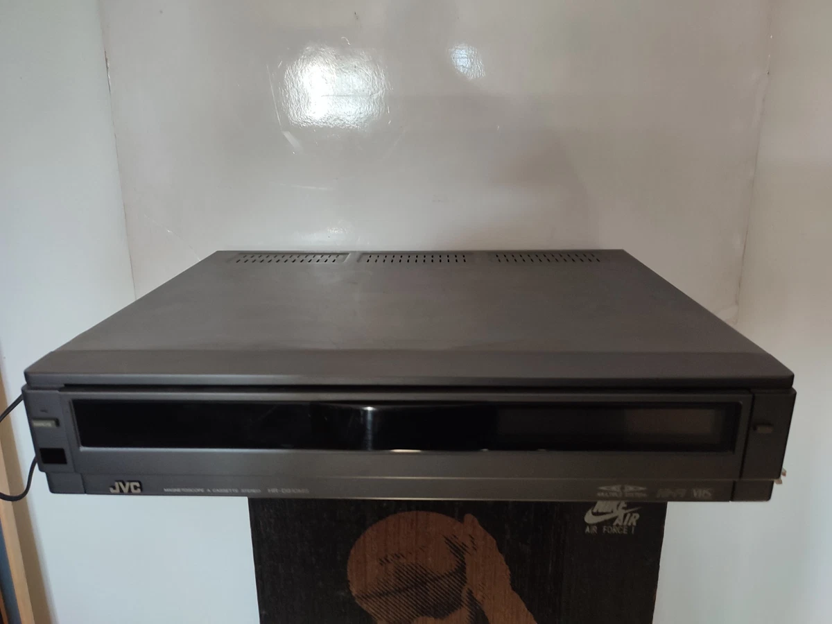 Magnétoscope JVC avec télécommande - Photo, audio & vidéo