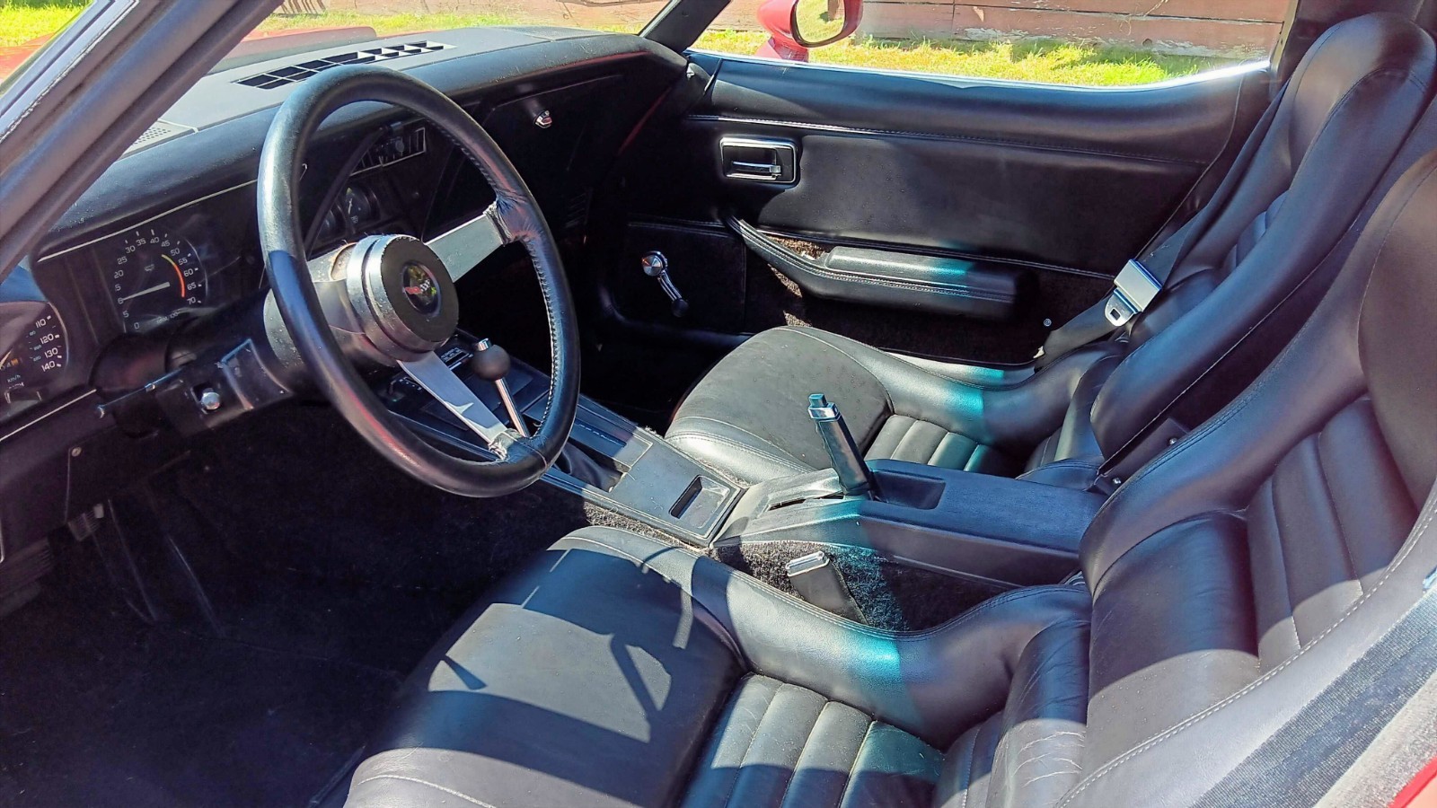 1979 Red Chevrolet Corvette   | C3 Corvette Photo 10