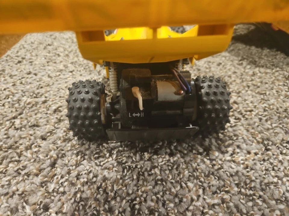 Nikko FIREBALL DICTATOR Yellow Buggy Electric RC Race Car Vintage 1988  - Image 2 of 4