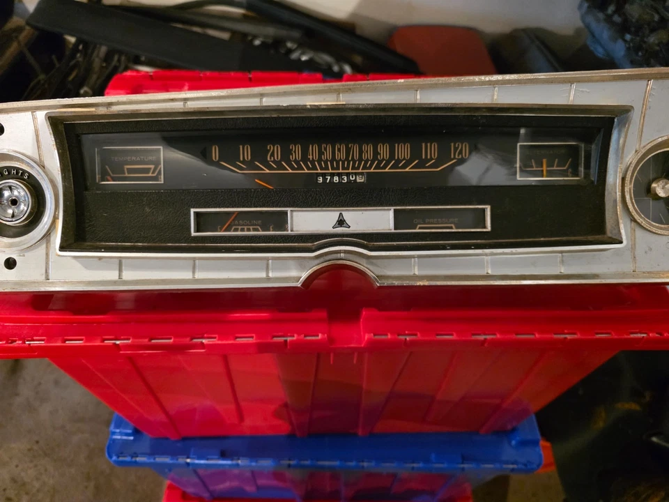 Dodge Coronet 1965 velocímetro medidores Mopar OEM Foto 2 de 4