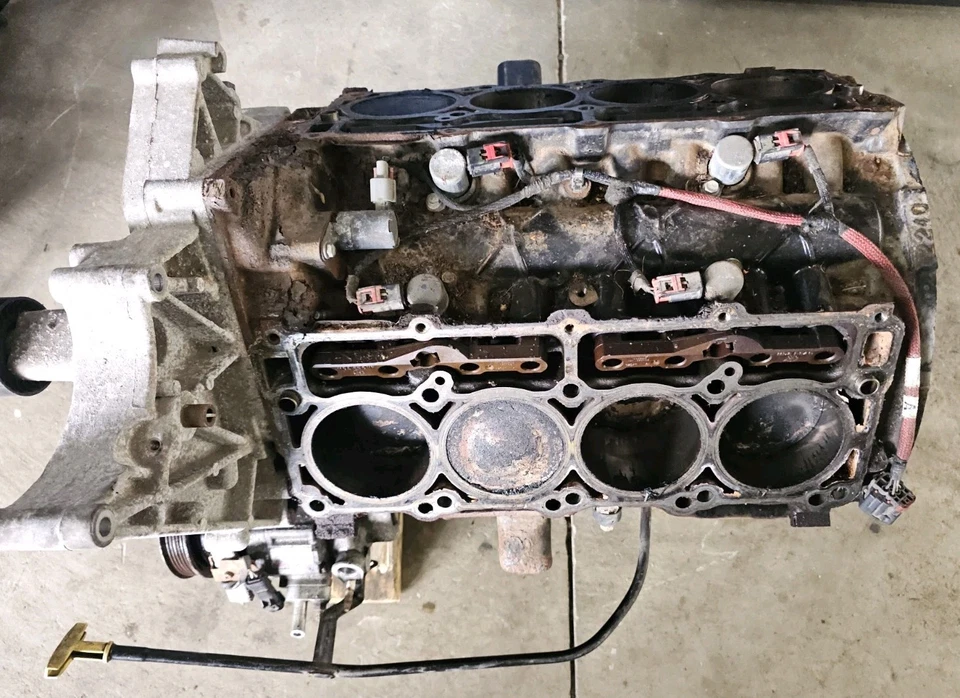 Dodge Hemi 2009-2023 motor 5,7 L bloque corto necesita reconstrucción 217 k millas golpes Foto 2 de 4