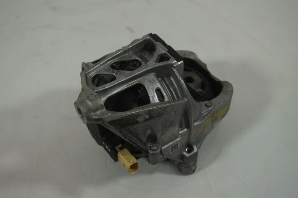 Juego 2 Montaje Motor Delantero Izquierdo y Derecho 4M0199371FG 4M0199372FG Audi S5 B9 2018-24 Foto 3 de 4