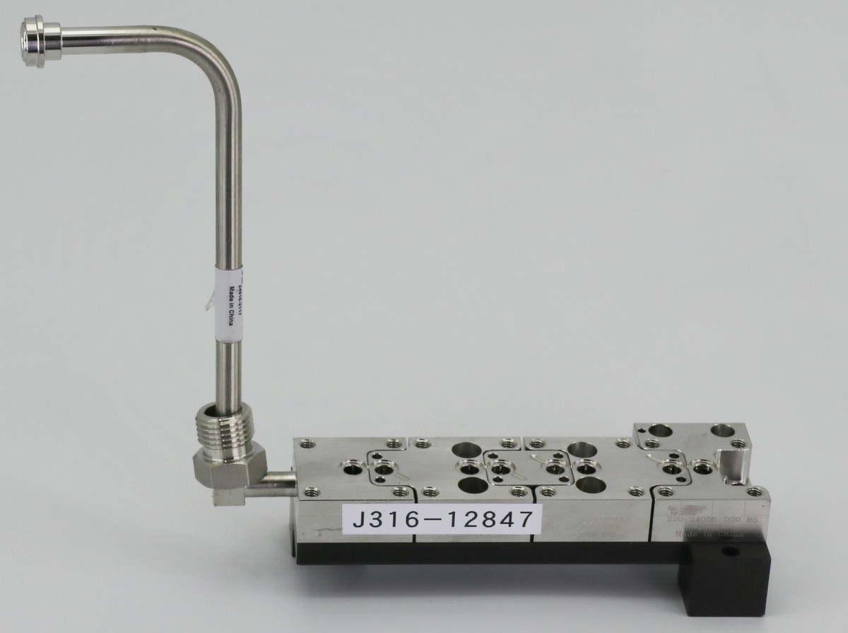 12847 APPLIED MATERIALS GAS LINE ASSY W/HYTRON PORT CXN 220-34005