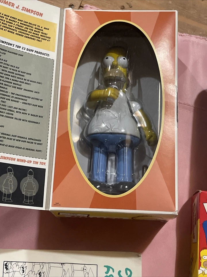 ¡Lote de juguetes vintage de Los Simpson! 🧸✨ ¡Muñecas, libros, Pez, pelota y más! Foto 2 de 4