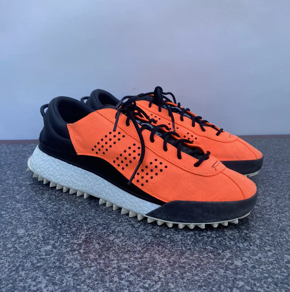 Dictado secretamente enseñar adidas x Alexander Wang Hike Lo Glow Orange White Black AC6840 Size 11.5 |  eBay