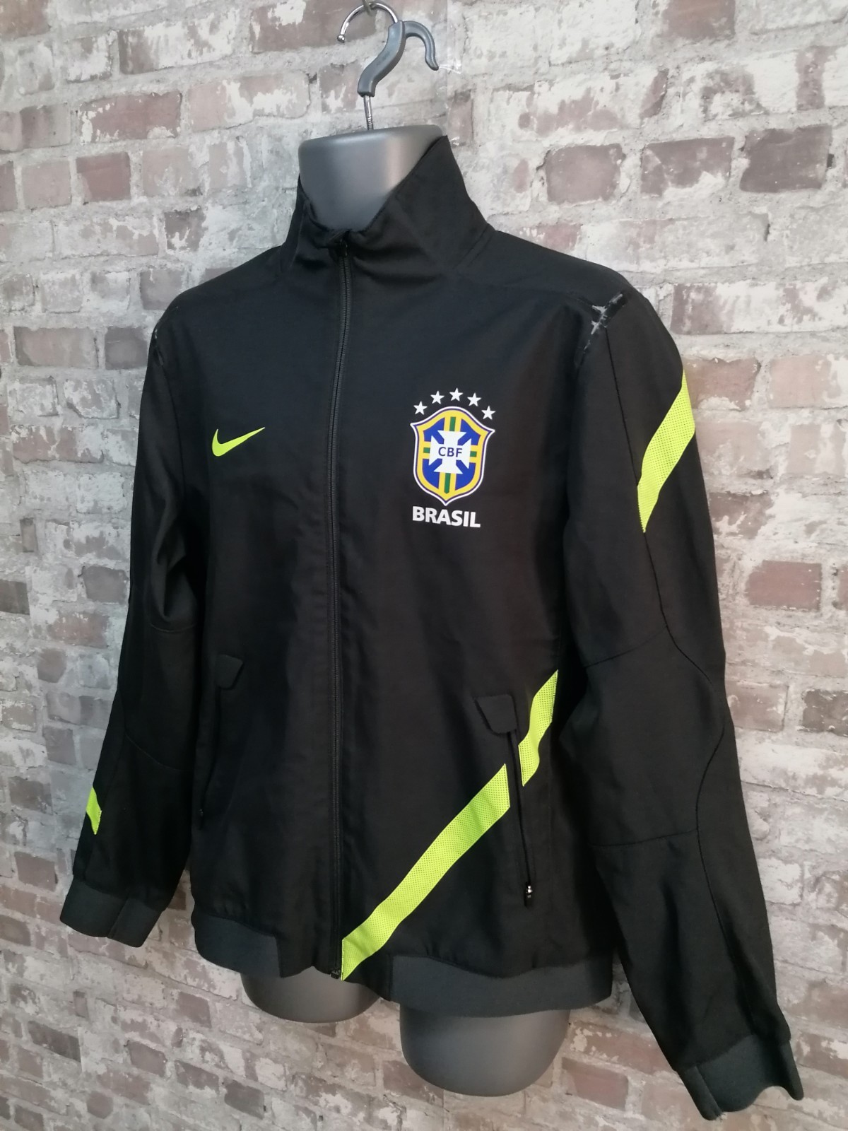 SACAI X NIKE Nike Giacca Brasil originale uomo taglia media