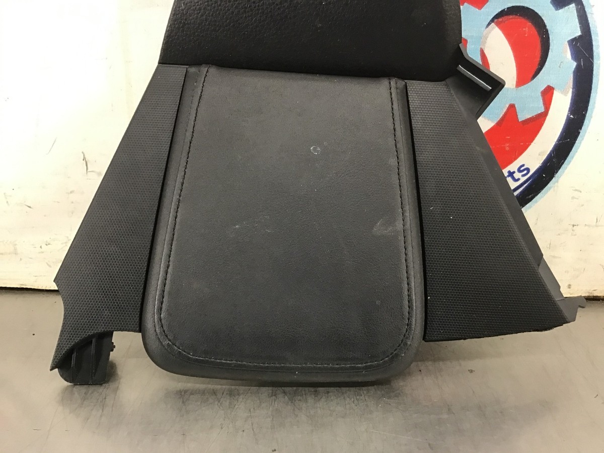 確認用⑦　31-35 06-09 Nissan 350Z Driver Left Center Dash Knee Panel 68135CF40A