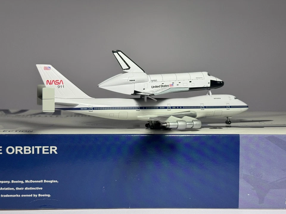 Dragon Wings 1:400 NASA Boeing 747-100SCA N911NA шаттл орбитальный аппарат 55409 - Изображение 2 из 2