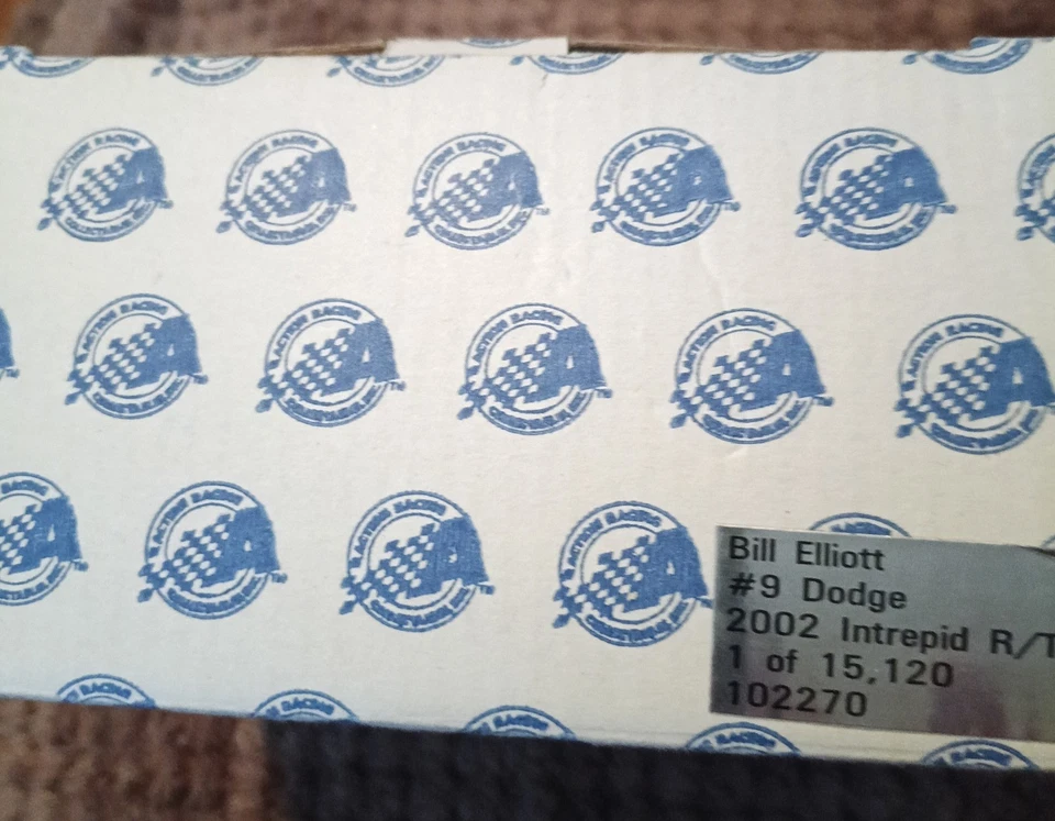 Coche diecast Bill Elliott 2001 acción #9 Dodge Intrepid NASCAR escala 1/64 Foto 3 de 4