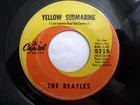 BEATLES 45 RPM 7" VINYL - Yellow Submarine / Eleanor Rigby