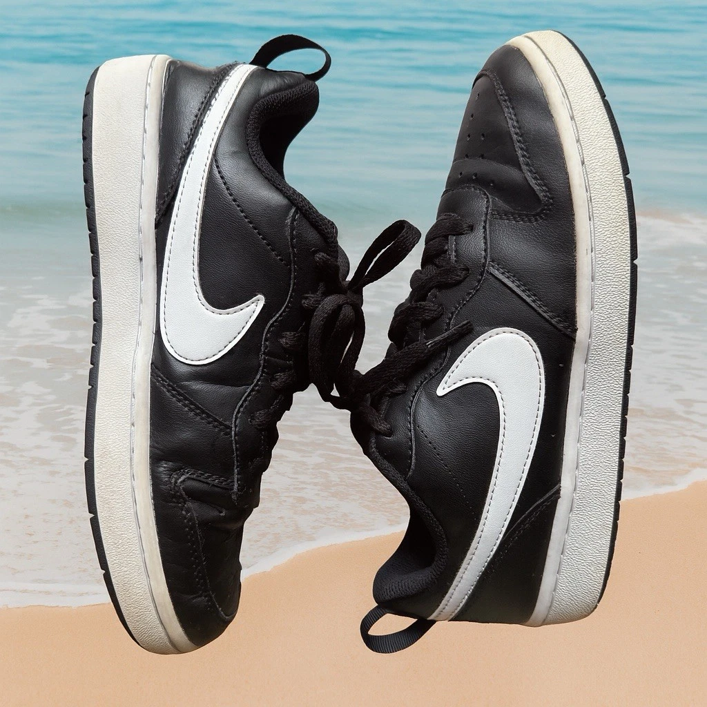 Nike Court Borough Low 2. Bianco e nero. Taglia 6 5 anni (gioventù) o donna U.S. 8.