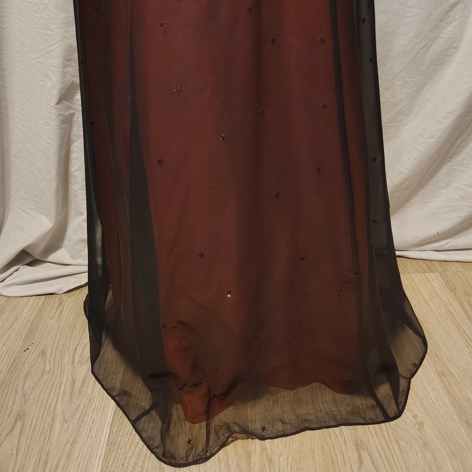 Maxi Vestido Rojo Superpuesto Estrella Malla Morgan And Co De Colección Baile de graduación Regreso a Casa Y2K Gótico Foto 3 de 4