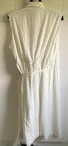 LOVEDROBE ÄRMELLOSES WICKELKLEID GR. 26 (UK) WEISS + SCHWARZ GEPUNKTET GEFÜTTERT *NEU* - Bild 10 von 11