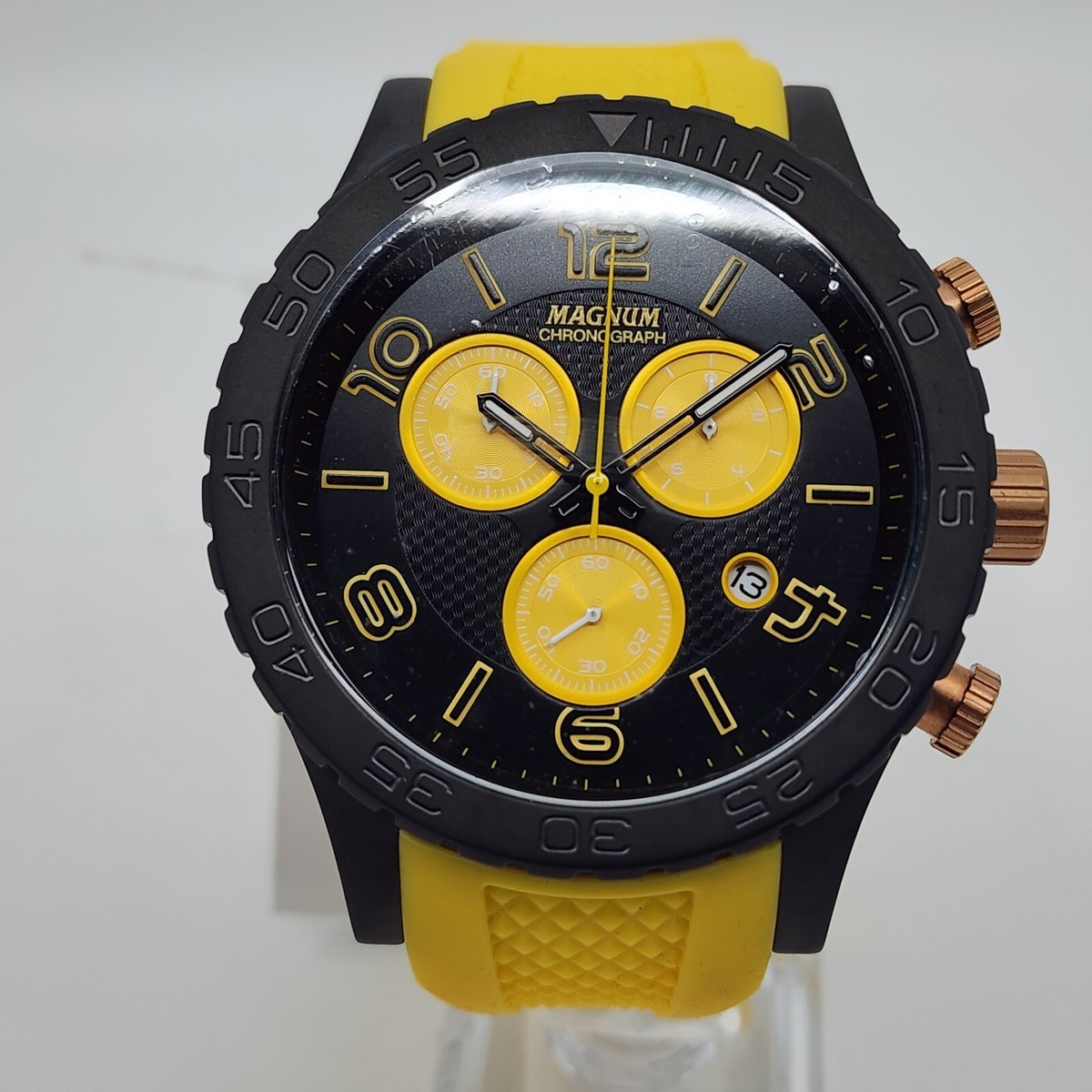 NEW Mens Magnum MA33504 Yellow Chronograph Quartz Day Date Black