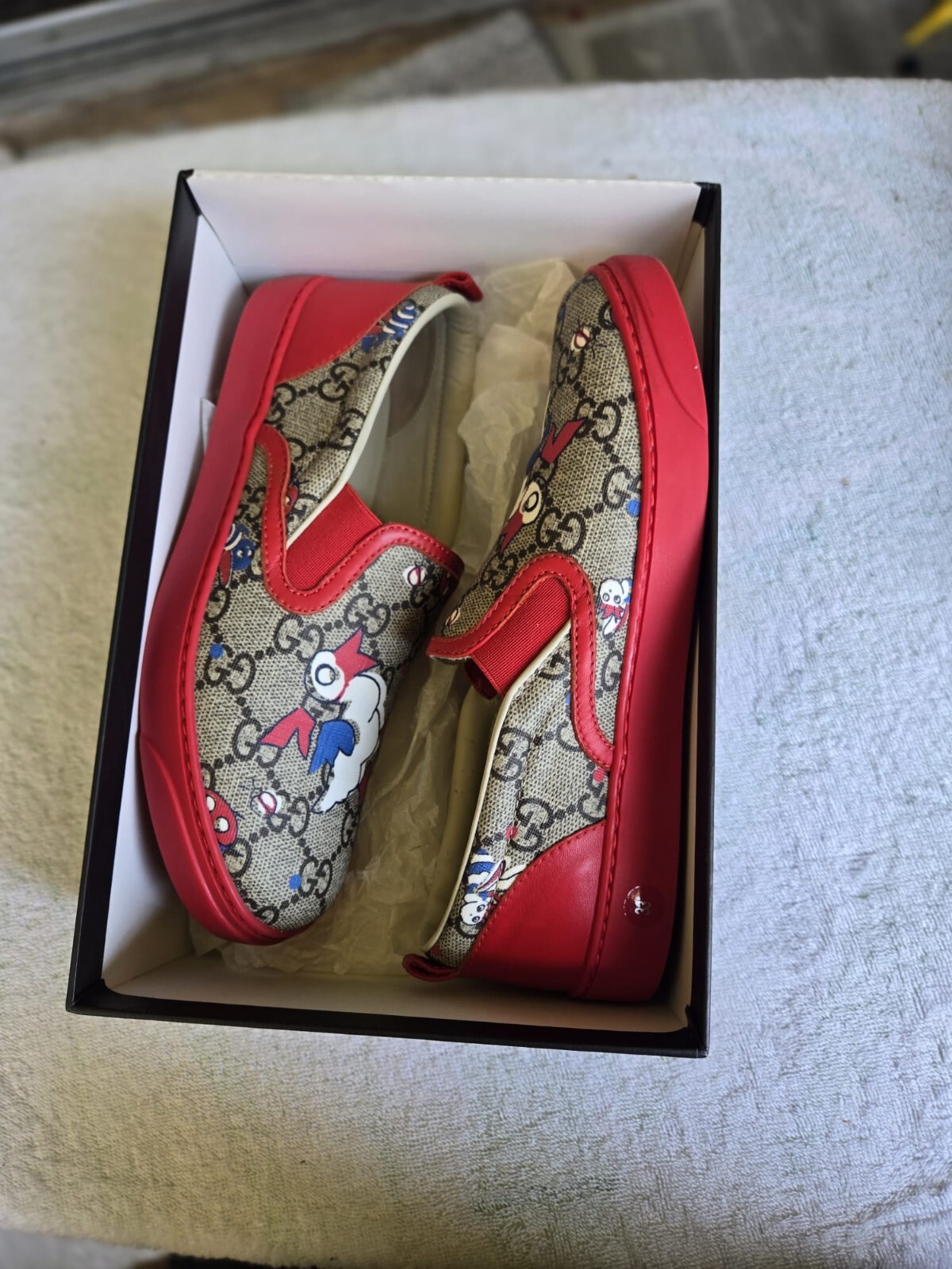 Gucci Girls Sneaker Tennis Flats Size EU 33 US Youth 1 Semi-New in Box-image