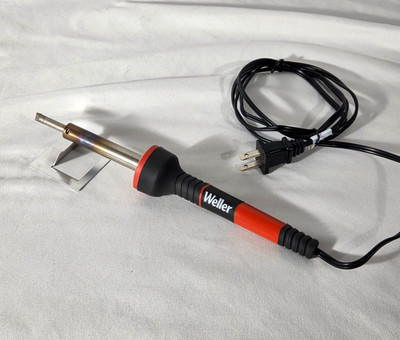 (USED ONCE) Weller 60W Soldering Iron w/ LED Halo Ring