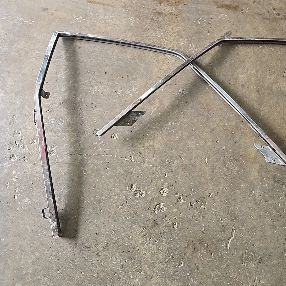 Ventana de acero inoxidable 70-78 Datsun 240Z/260Z/280Z Foto 2 de 4