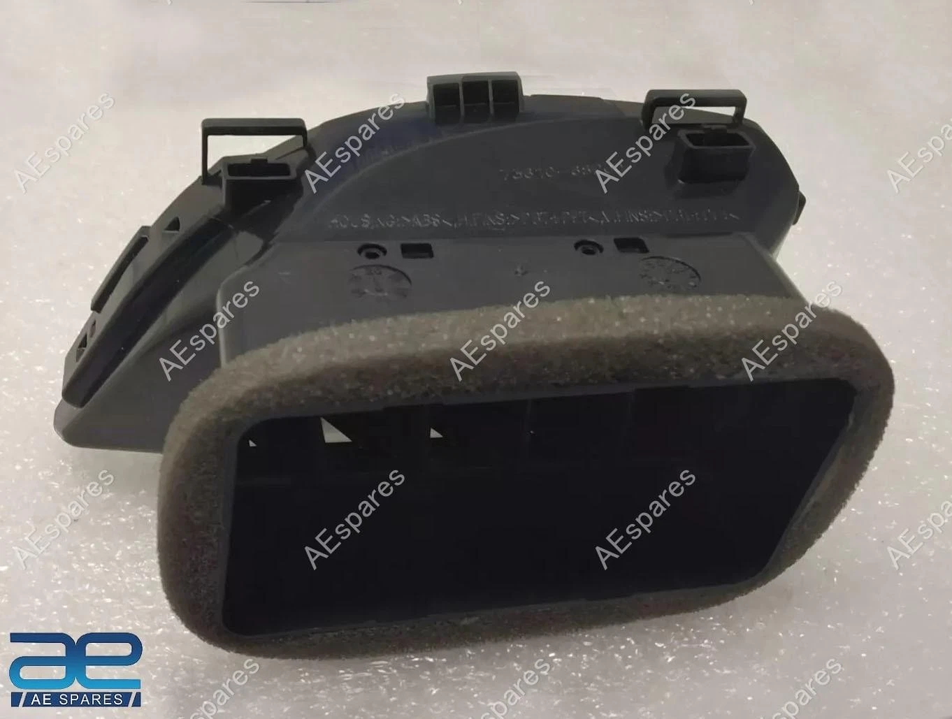 Louver, Center Air Vent RH For Suzuki Baleno 2015-2022, Baleno RS 2016-2019 view 2