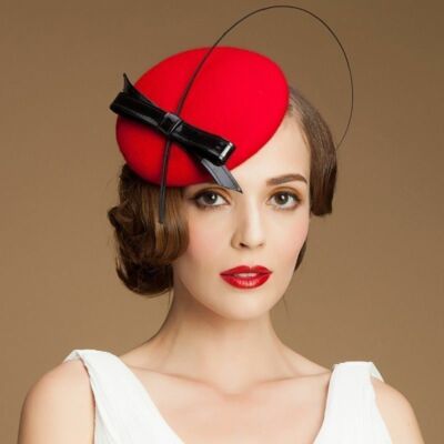 Handmade Fascinator Pillbox Hat with clip on Ivory Bridal Pillbox Hat With Birdcage Veil - Birdcage Veil  main image 4