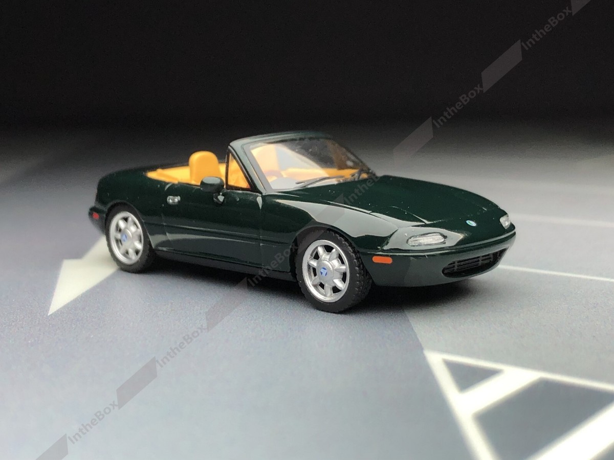 Mini GT #838 Eunos Roadster V-Special 1/64 NEW Diecast Model Car
