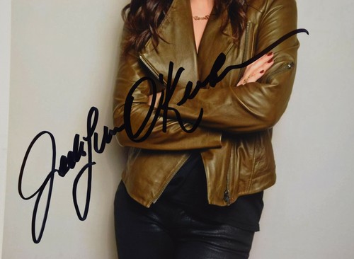 Jody Lyn O'Keefe, portrait Signed Photo 8 x 10 - Picture 2 of 2