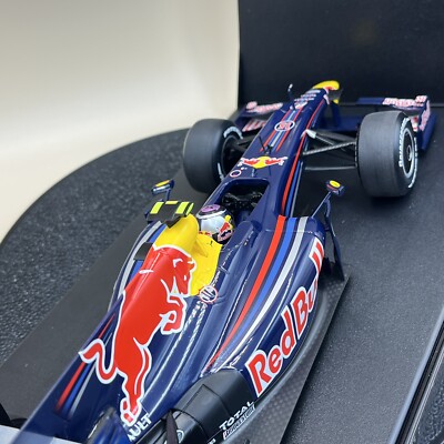 MINICHAMPS レッドブル 1/18 SEBASTIAN VETTEL Sebastian Vettel