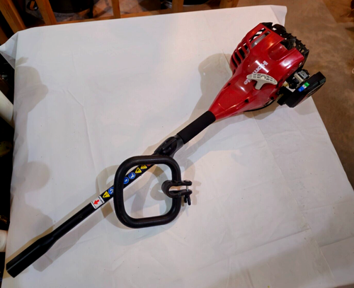 Homelite 26cc 2-Cycle Gas String Trimmer - Lightweight, Curved Shaft - Picture 6 of 6