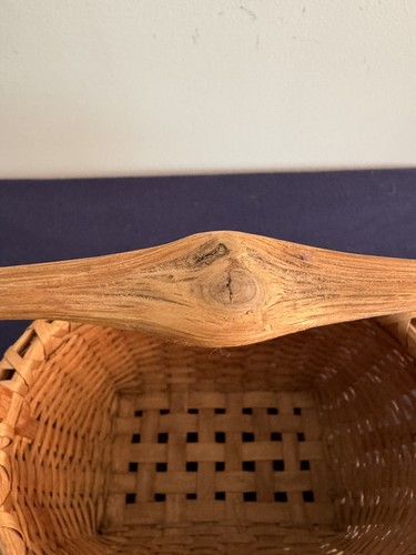 New England Hand Made Woven Artisan Basket Wooden Handle Primitive - Picture 4 of 13