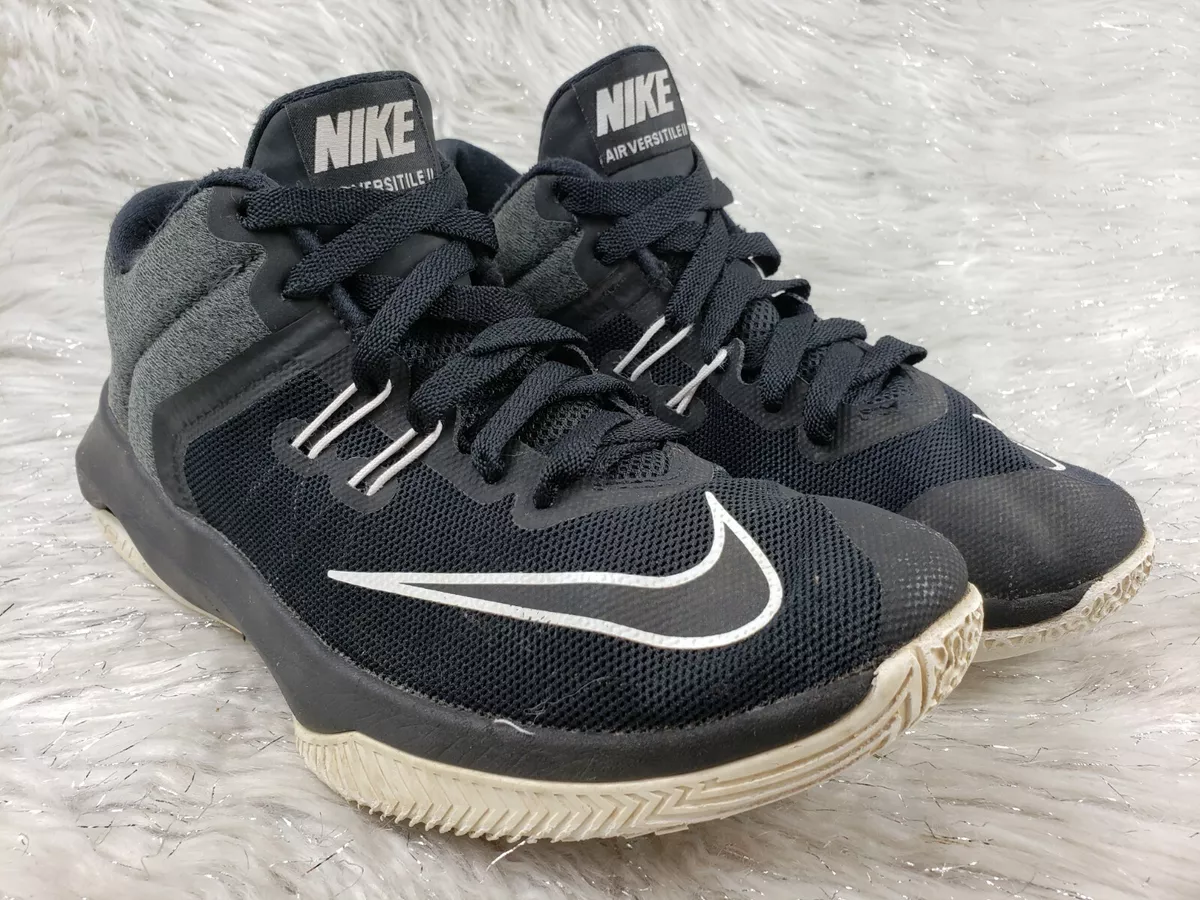 Nike 921711 001 Air Versatile II Black White Size 8 Womens Basketball Training