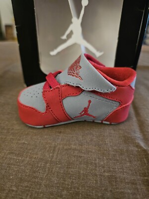NEW JORDAN 1ST CRIB BOOTIES (CB) SIZE 1C STEALTH GYM RED